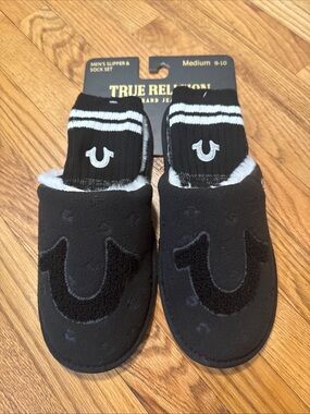 True Religion Men’s Slipper Sock Set Black and White Size 9-10 Embroidered NWT